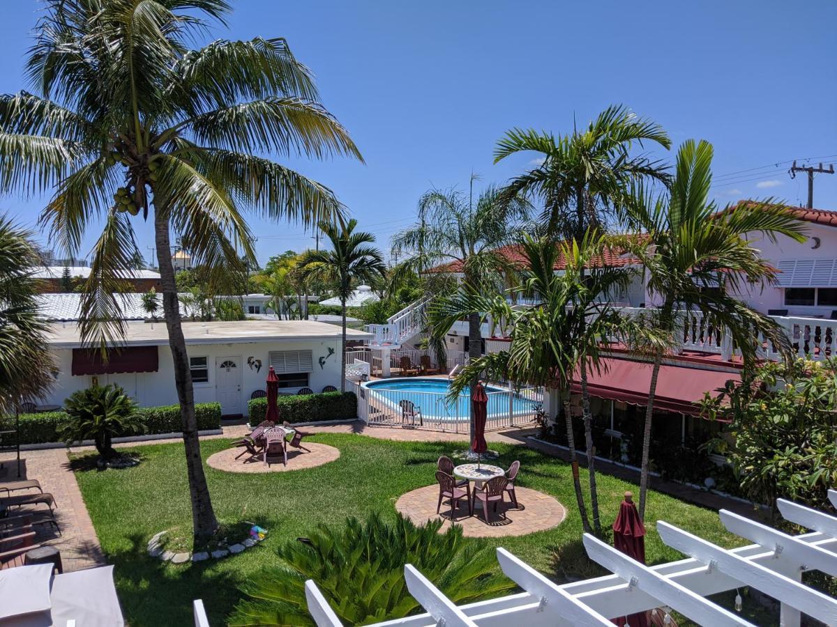 Breakaway Inn Guest House Lauderdale-by-the-Sea Exterior photo