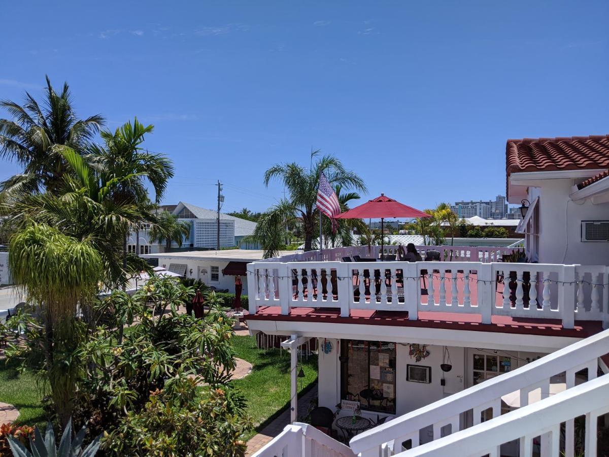 Breakaway Inn Guest House Lauderdale-by-the-Sea Exterior photo